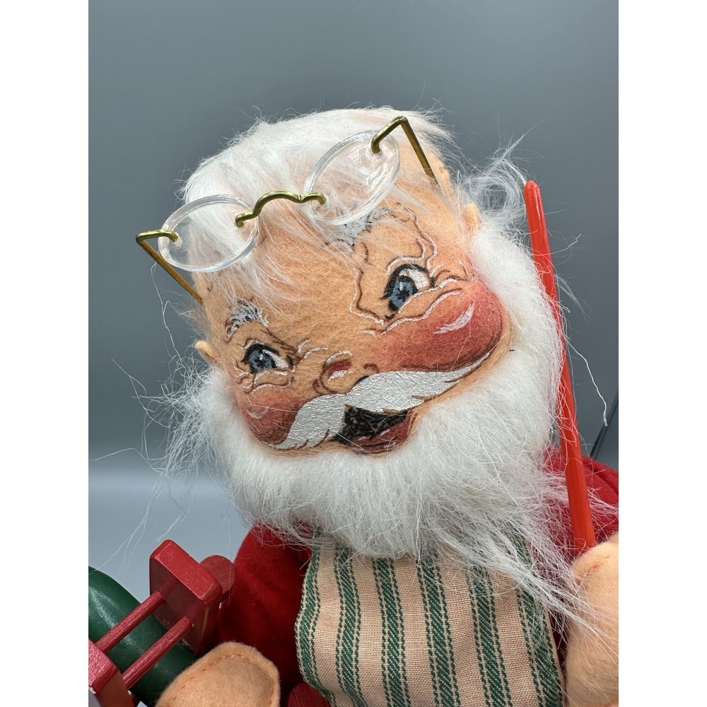Vintage 1996 Annalee Doll Santa Claus Painting Toy Boat Apron, 12" With Tags - Picture 2 of 11
